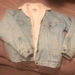 Levi's Jackets & Coats - Levi Jean cost. Levi's Jackets & Coats - Levi Jean cost.